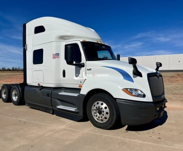 2021 International LT Sleeper Trucks